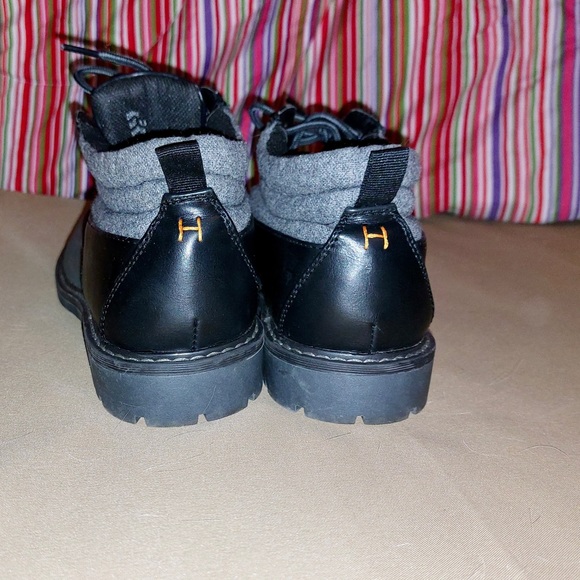 Hawke & Co. Lightweight Boots - Picture 4 of 8